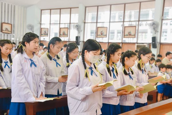 โรงเรียนปรีชานุศาสน์